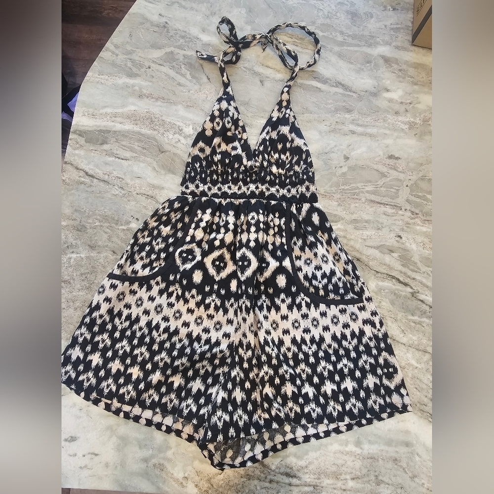 Xhilaration Black Beige Ikat Halter Romper – Size M Boho Festival Summer
